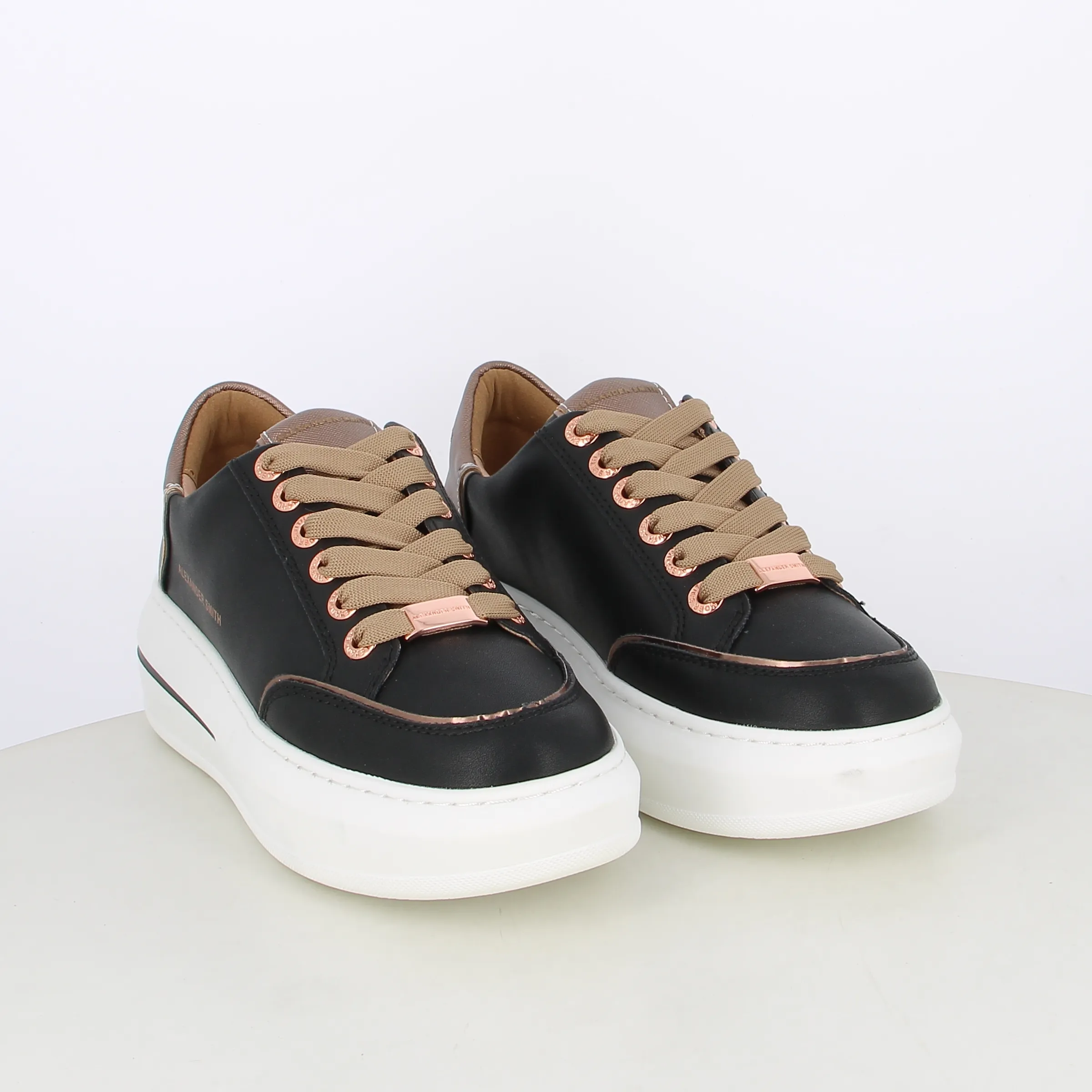 -----Alexander Smith -----Sneakers da donna con dettaglio laminato ----