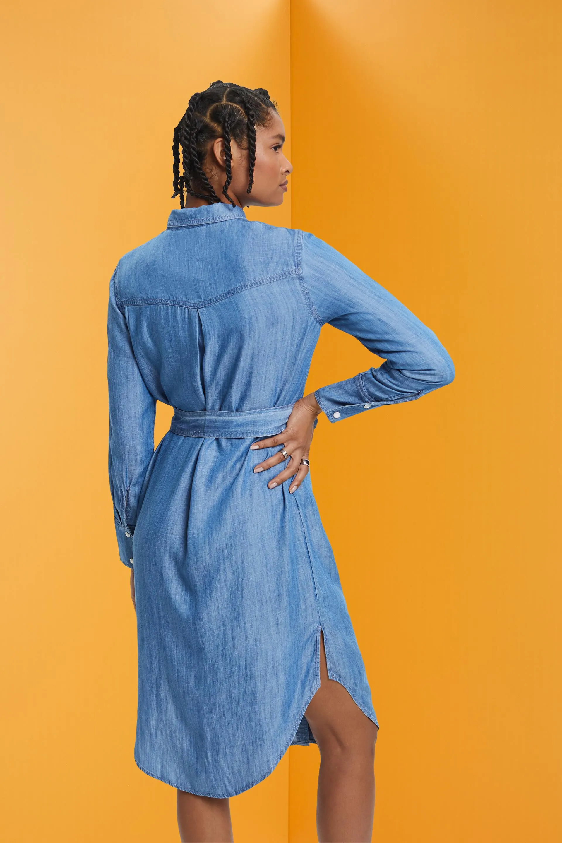 Abito camicia in denim con cintura da annodare staccabile