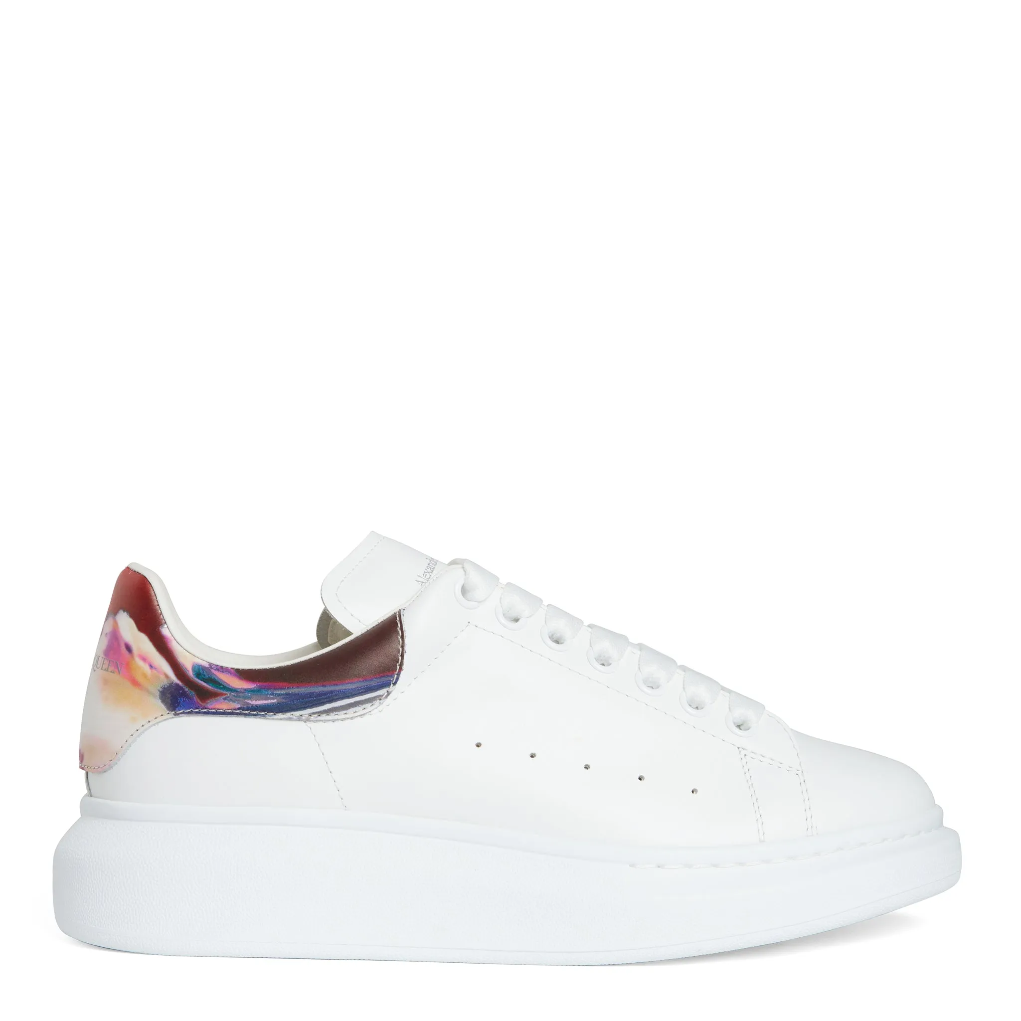 ALEXANDER MCQUEEN  Sneakers oversize in pelle bianca e multicolor