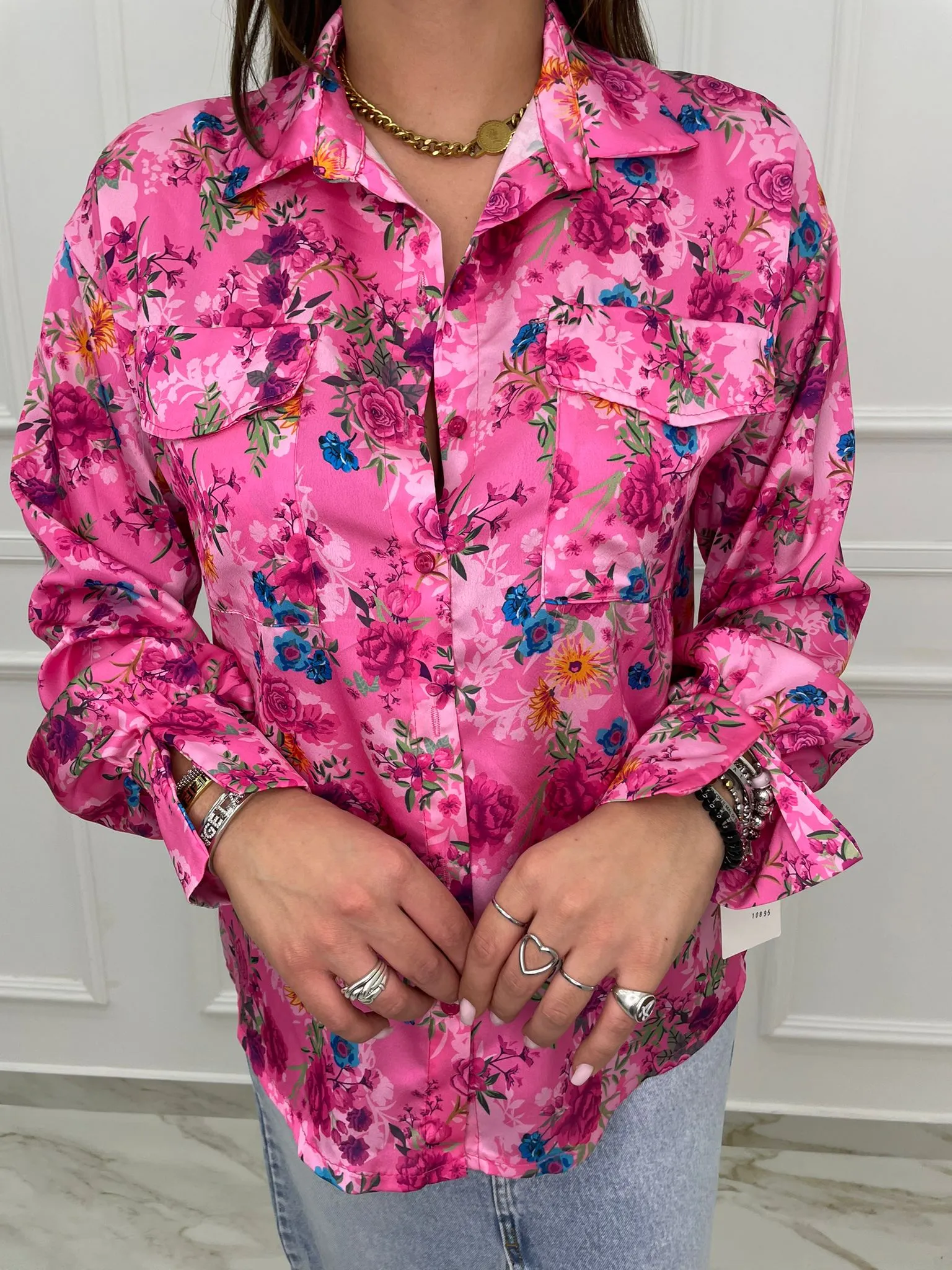 Camicia a fiori con elastico alle maniche
