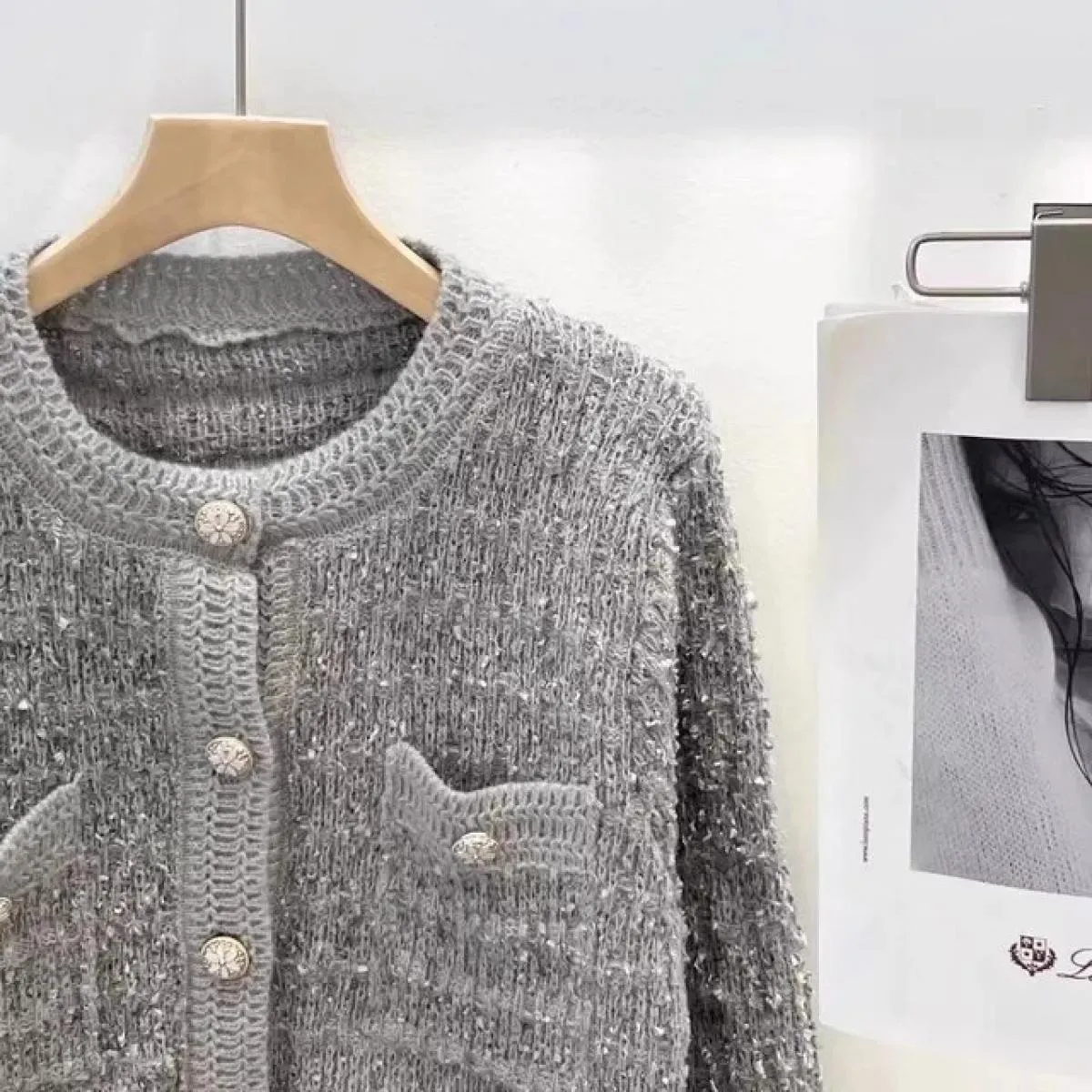 Chic temperamento autunnale colletto tondo bottoni chic cappotto corto casual allentato lavorato a maglia da donna