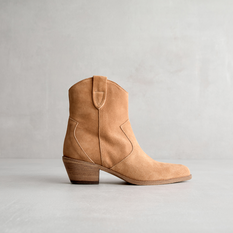 Cowboy Boot Camel