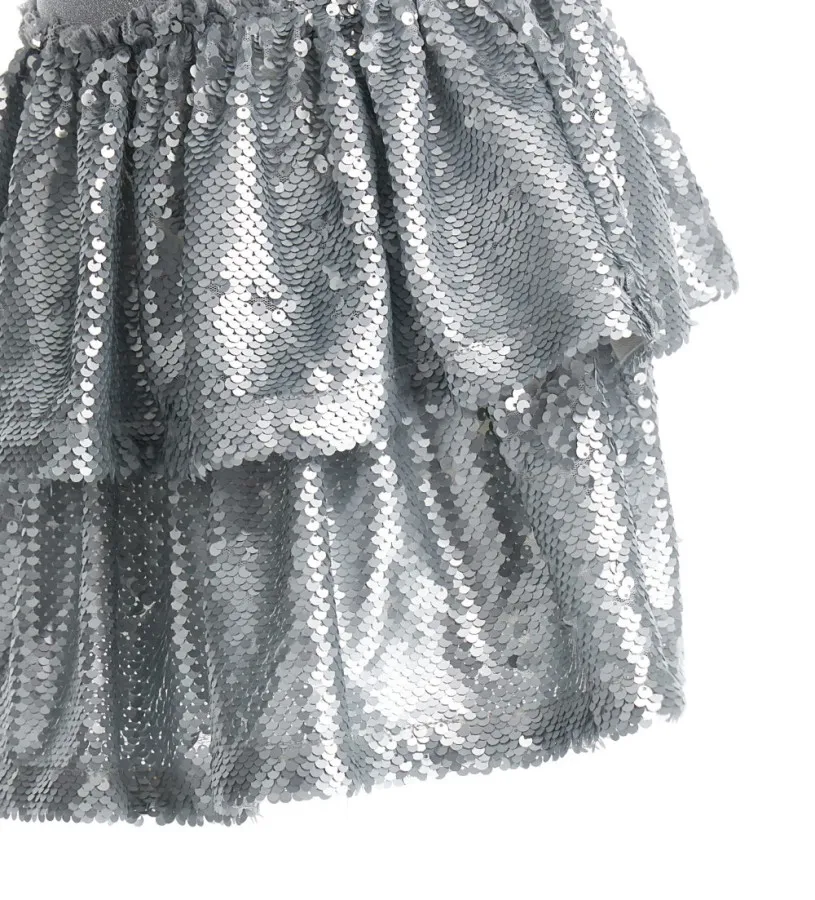 --Gonna a balze in tulle-