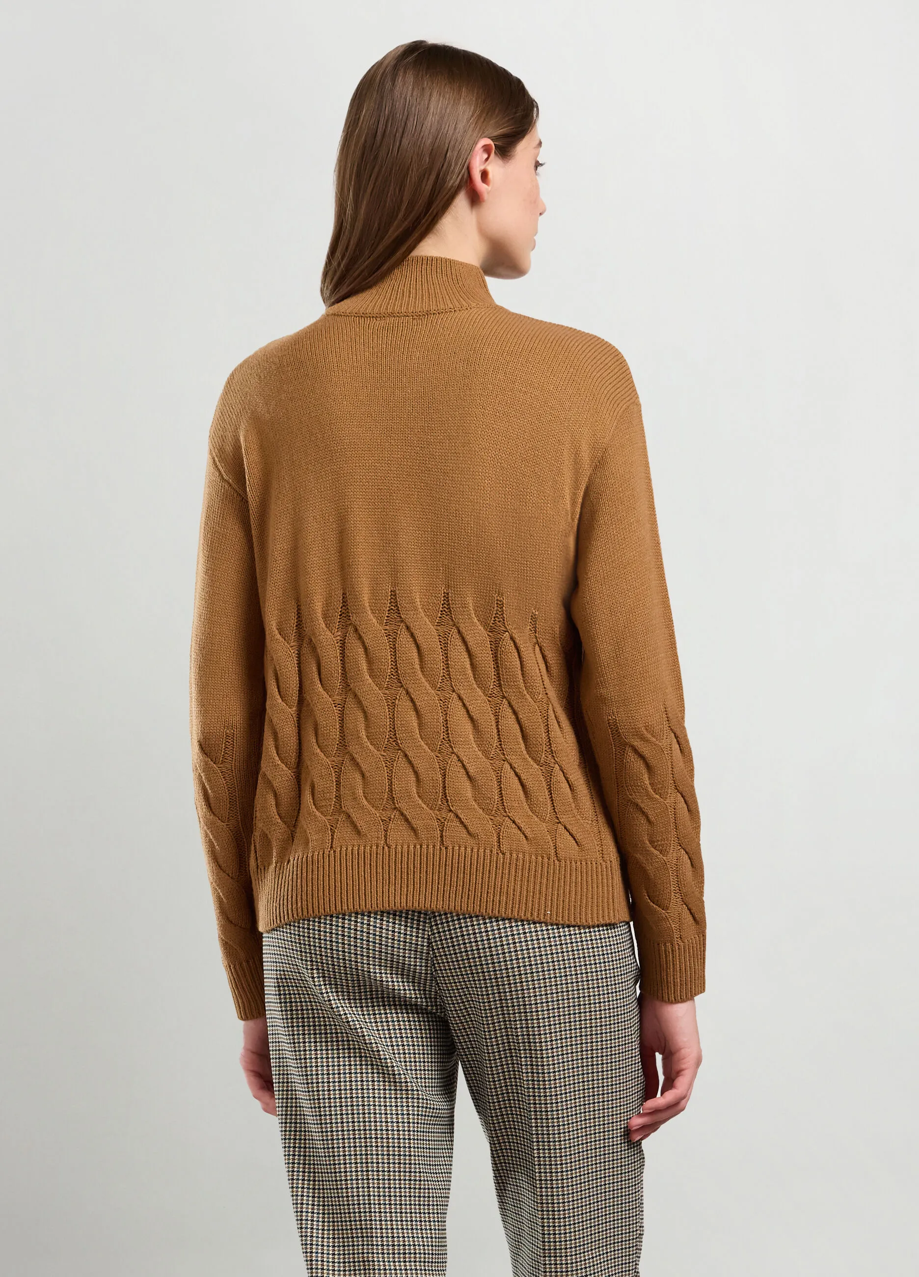 IWIE  Tricot con lavorazione a treccia donna