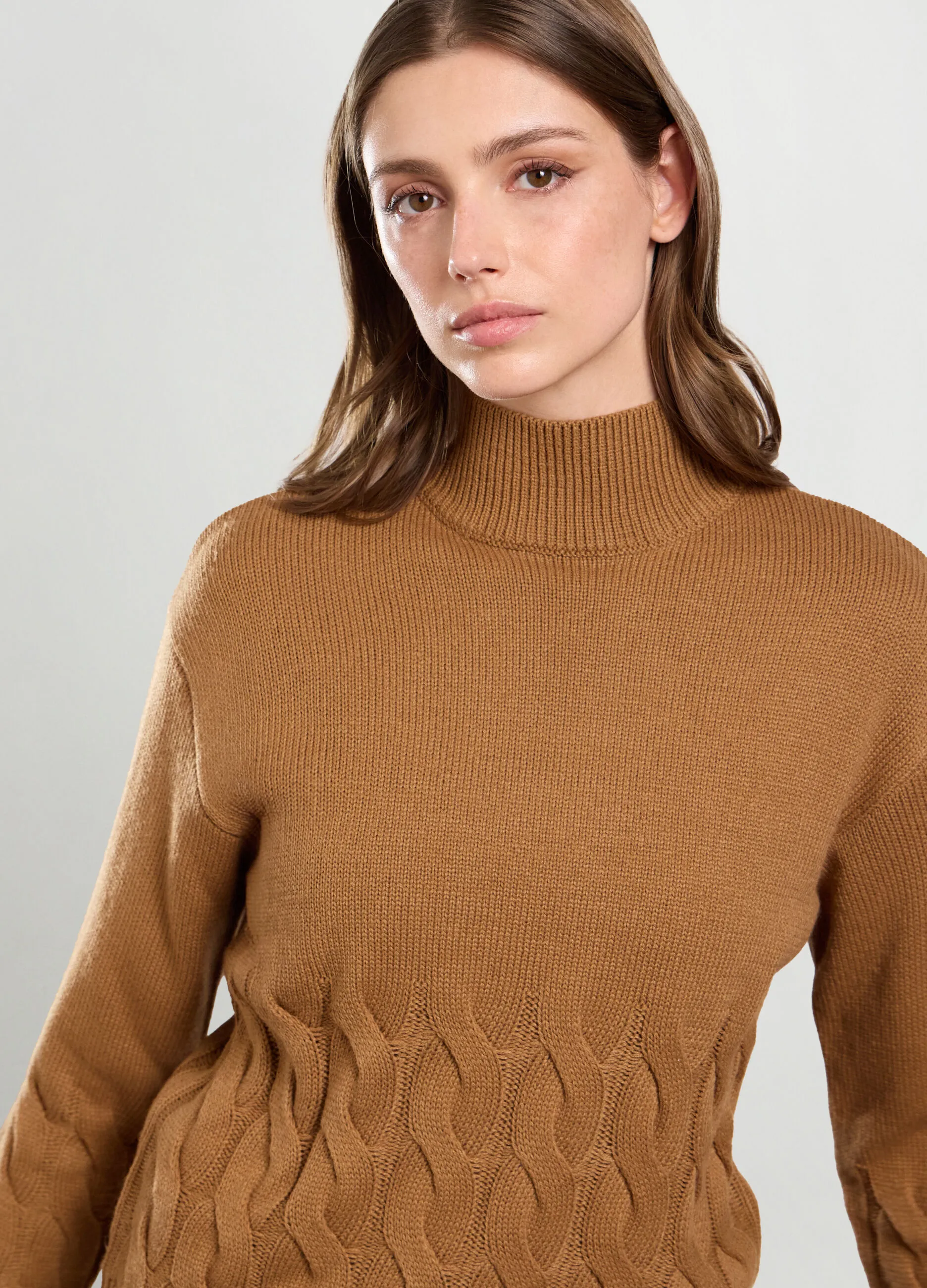 IWIE  Tricot con lavorazione a treccia donna