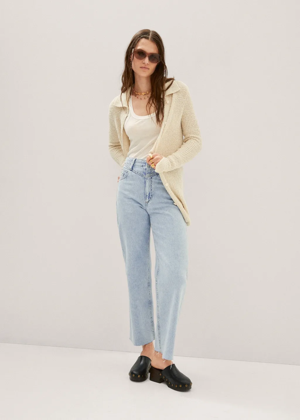 Jeans wideleg bordo inferiore sfilacciato