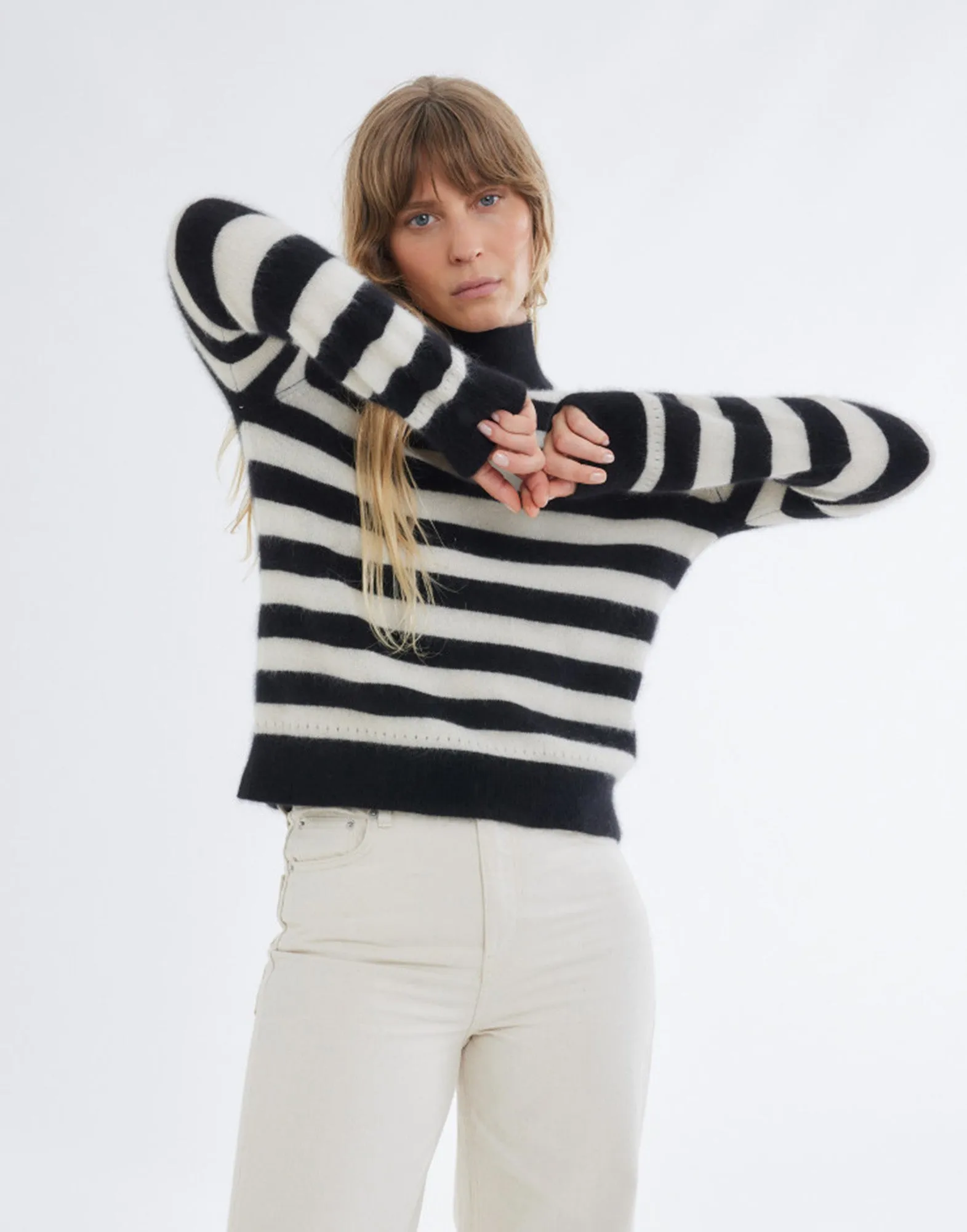 MAJESTIC FILATURES Maglione a Collo Alto in Raccoon