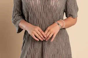 Mini abito in maglia con maniche corte, grigio