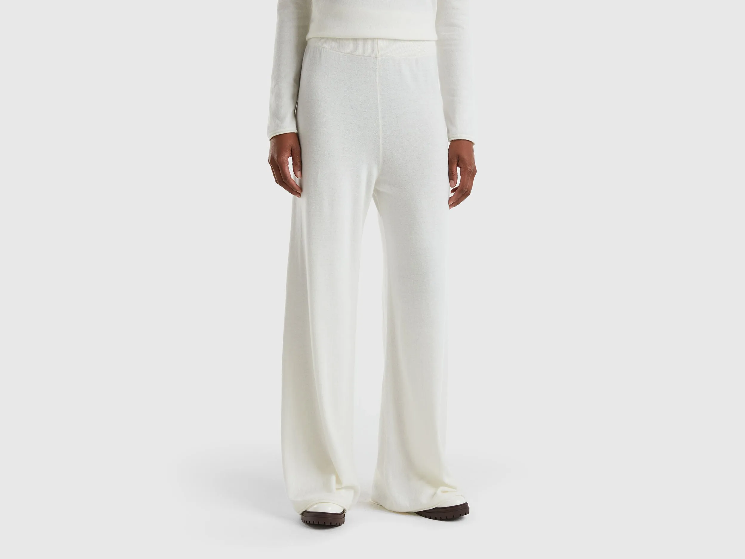 Nuovi arrivi Pantaloni ampi bianco panna in misto lana e cashmere