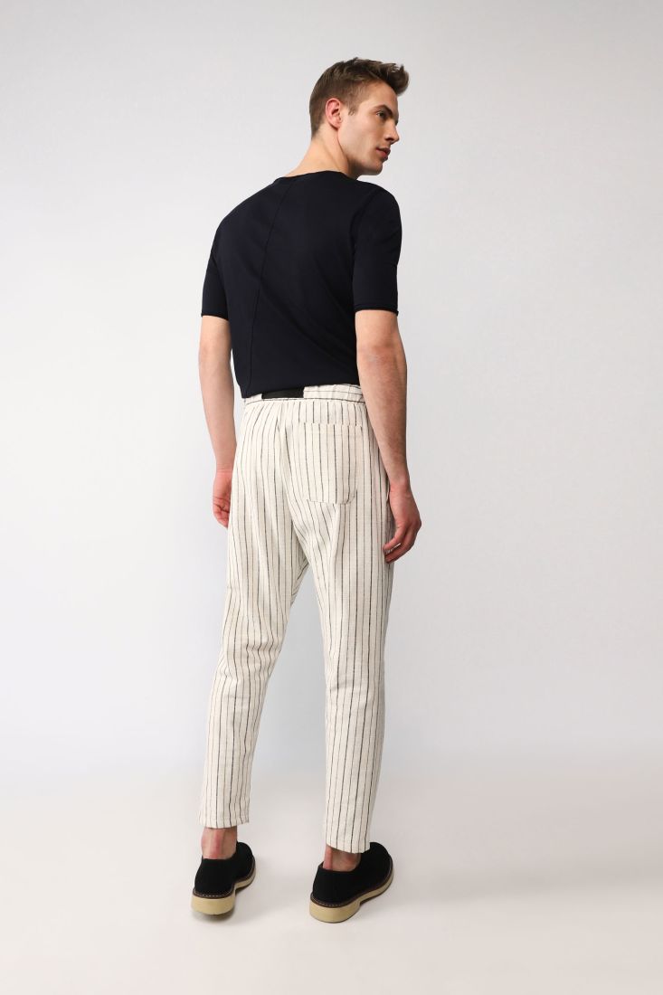 Pantaloni straight a righe con vita regolabile