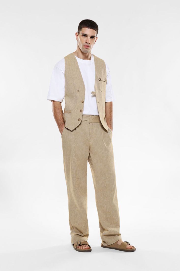 Pantaloni straight con tasche verticali e pinces