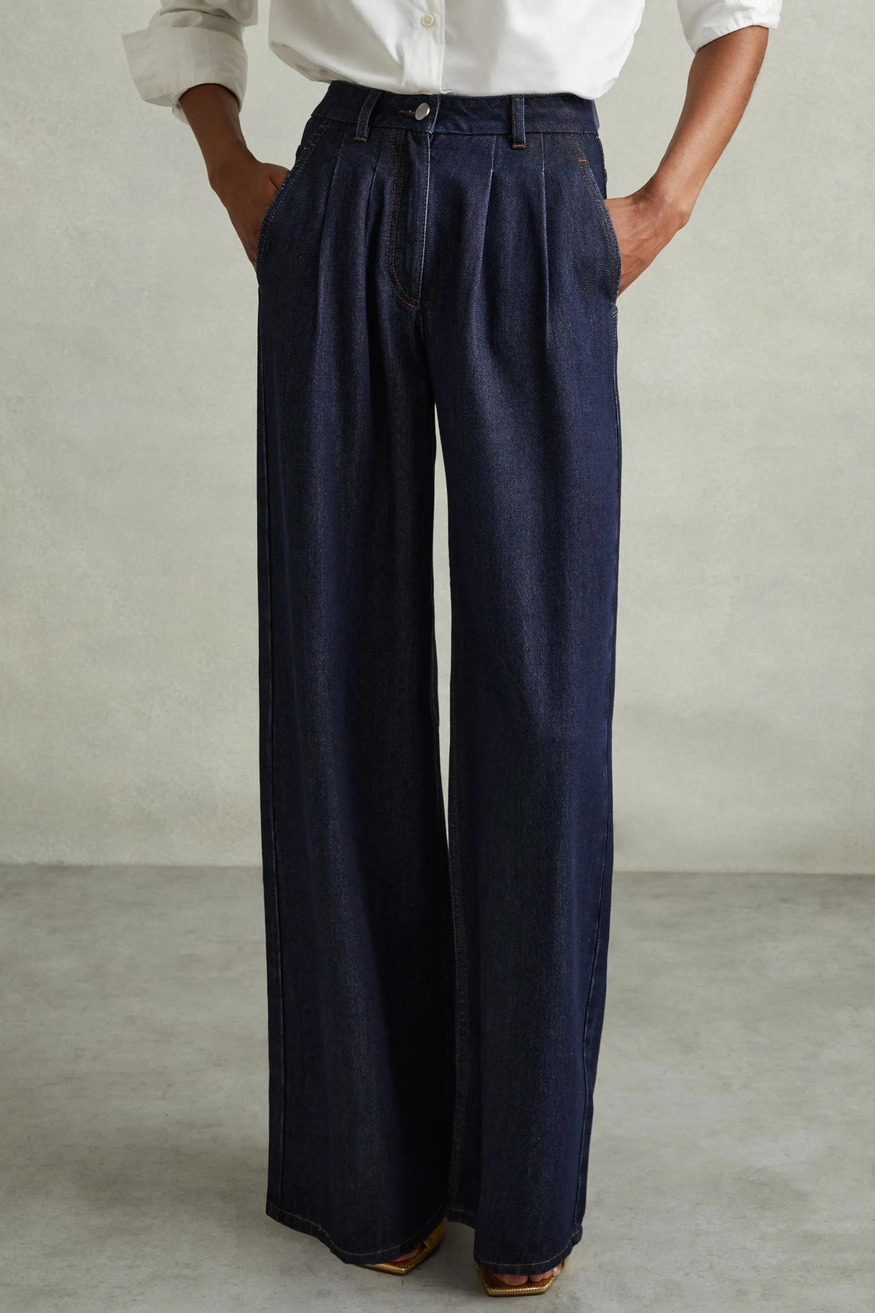 Reiss Raymond Double Pleat Wide Leg Jeans    