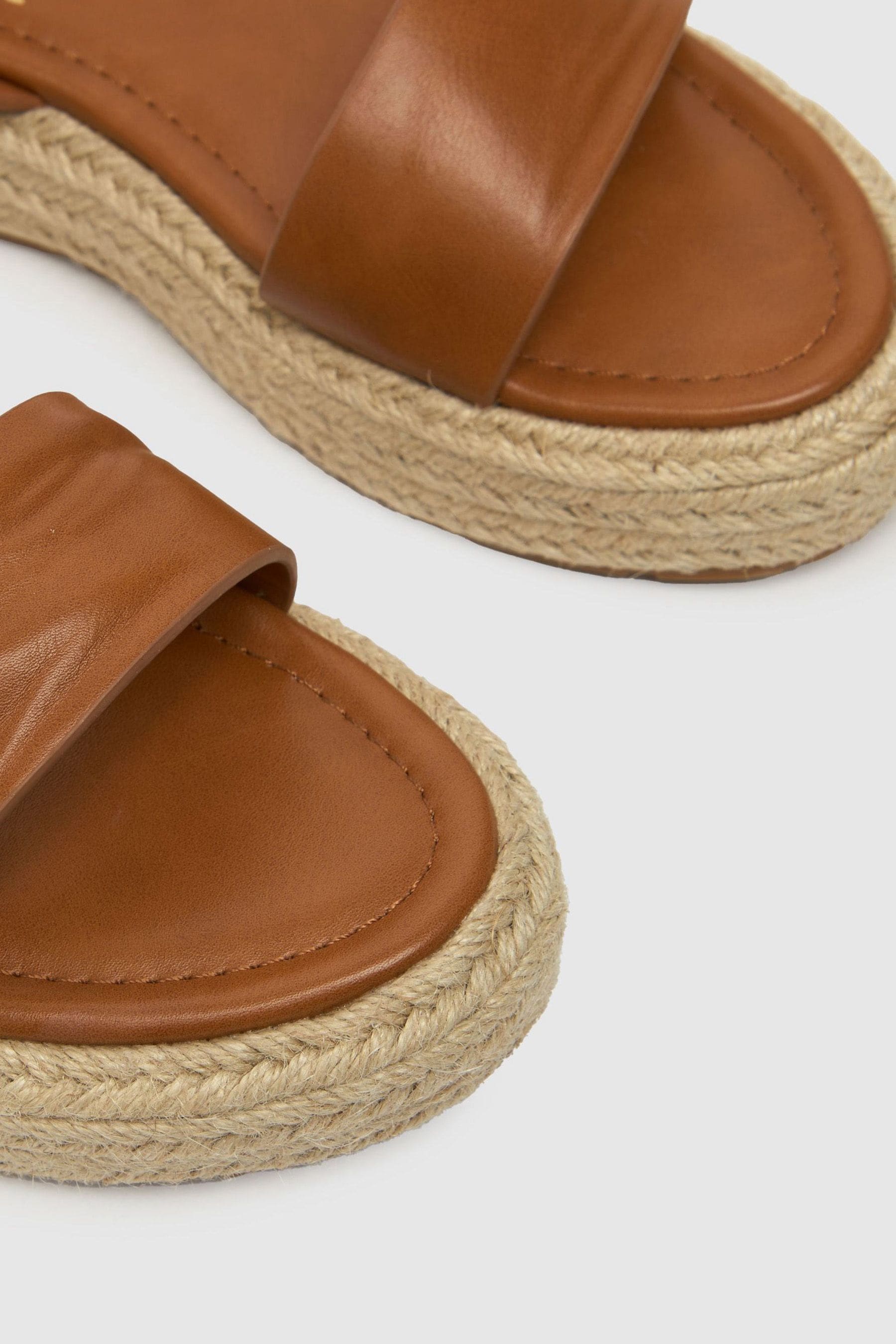 Schuh - Marrone stile espadrillas basse - Sandali