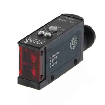Sensore fotoelettrico Rettangolare Omron, a diffusione, rilevamento 100 mm, uscita PNP