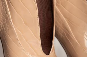 Stivaletti con tacco Betera, beige
