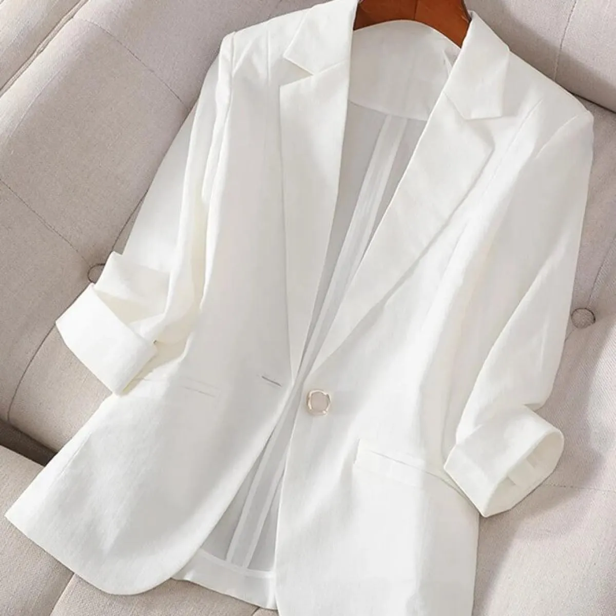 Xfpv Giacca da Cappotto Temperamento con Maniche a Tre Quarti Nera con Bottone Singolo da Donna Moda Nuova Marea Primavera Autun